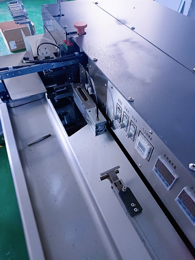 自動剝線打端機，多芯線自動打端機，全自動裁線打端機